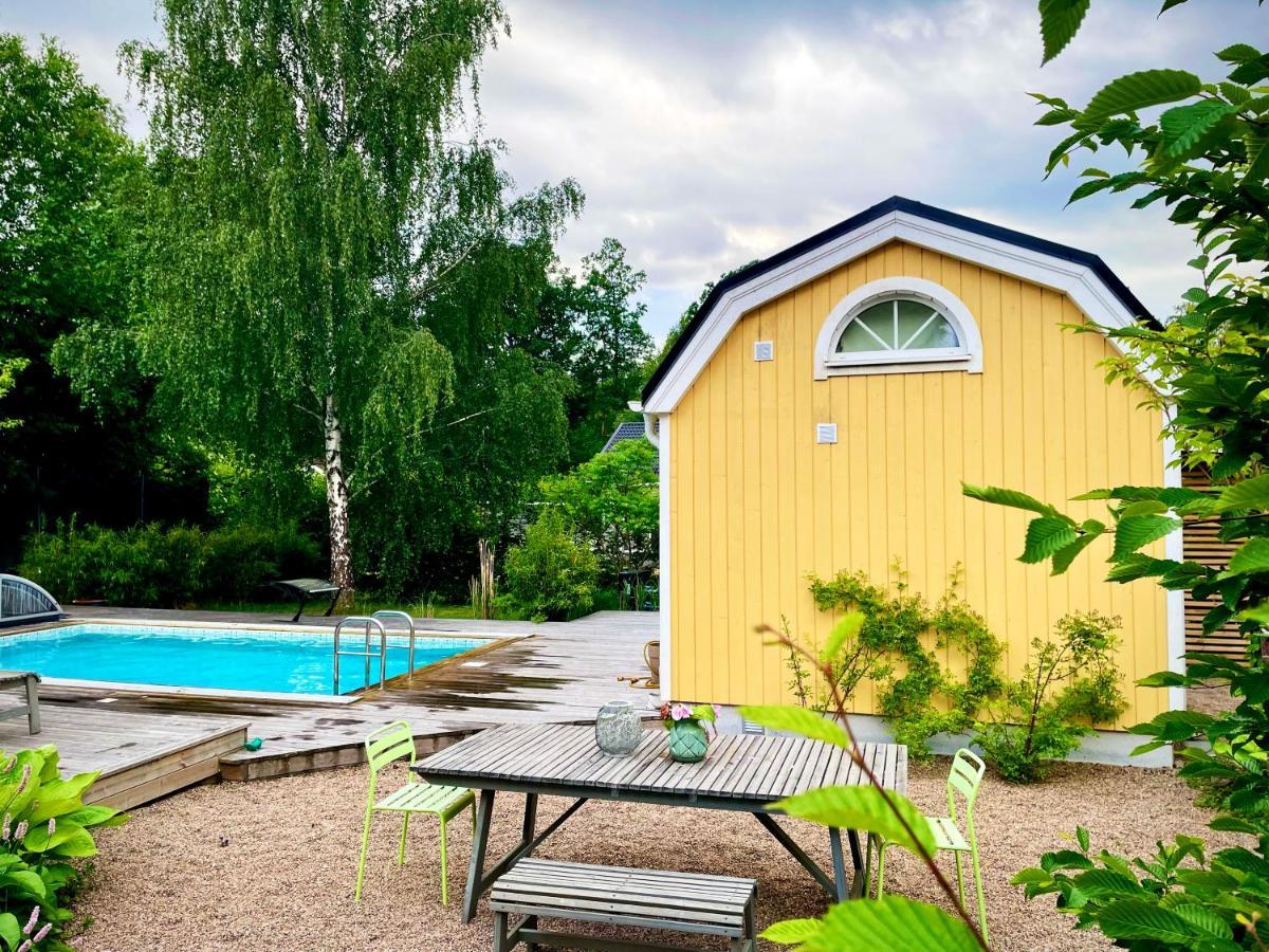 Charming Little Country House In Central Aelmhult 외부 사진